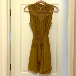 ⚡️ one day sale: EUC Ya lacy Dress⚡️